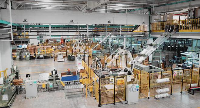 行业首座“灯塔”点亮黄岛 海信日立工厂引领技术开发新范式